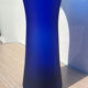 Vase bleu en verre poli evasé flare
