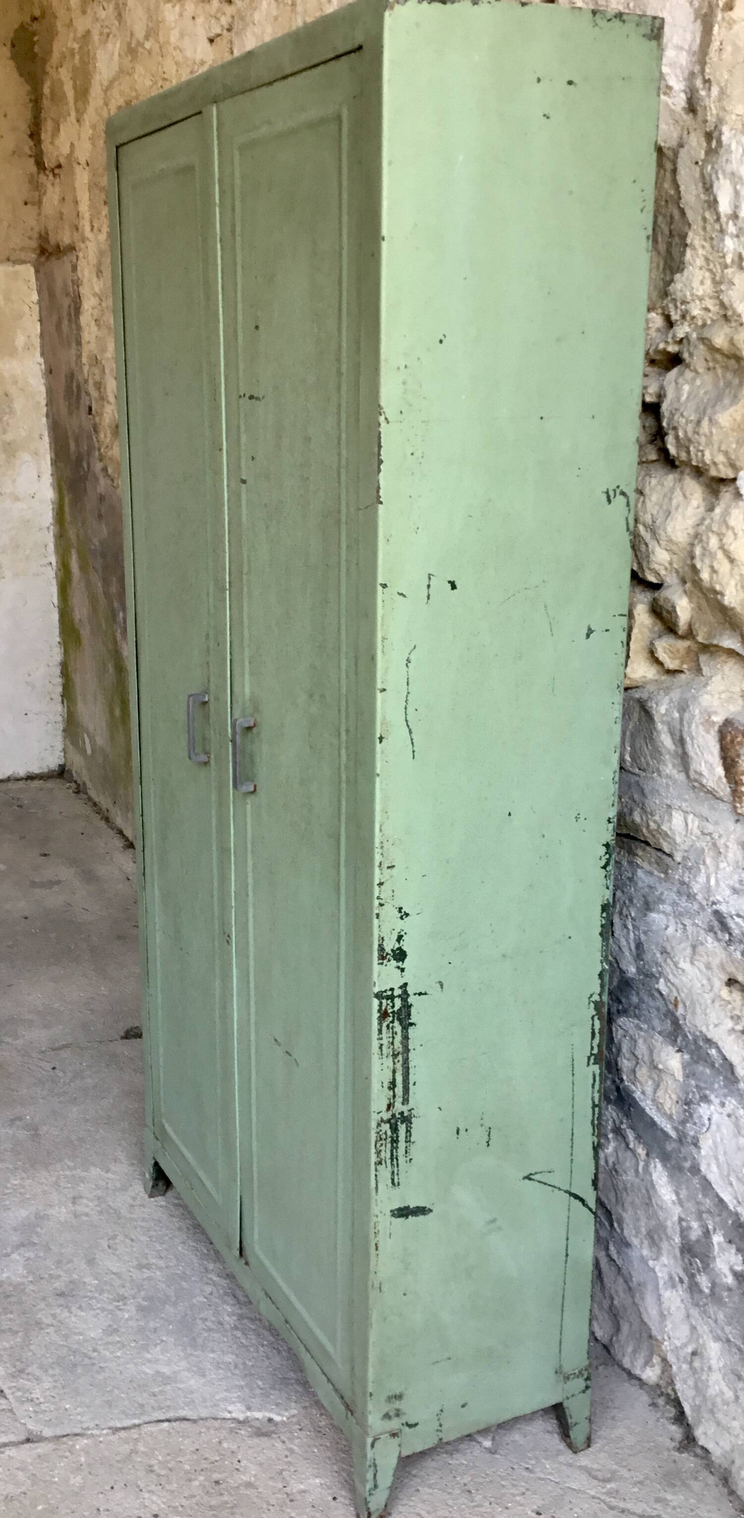 Riveted metal industrial workshop cabinet - vintage 1960s