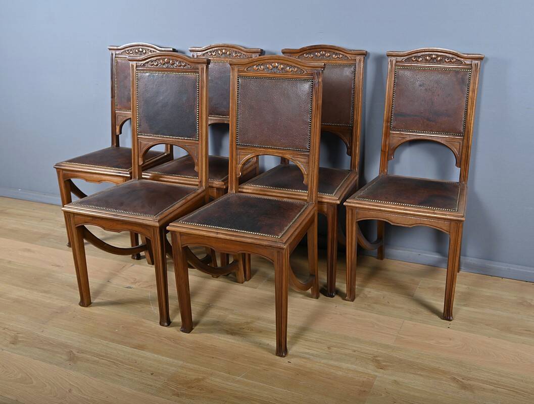 Set of 6 walnut chairs, Art Nouveau – Early 20th century