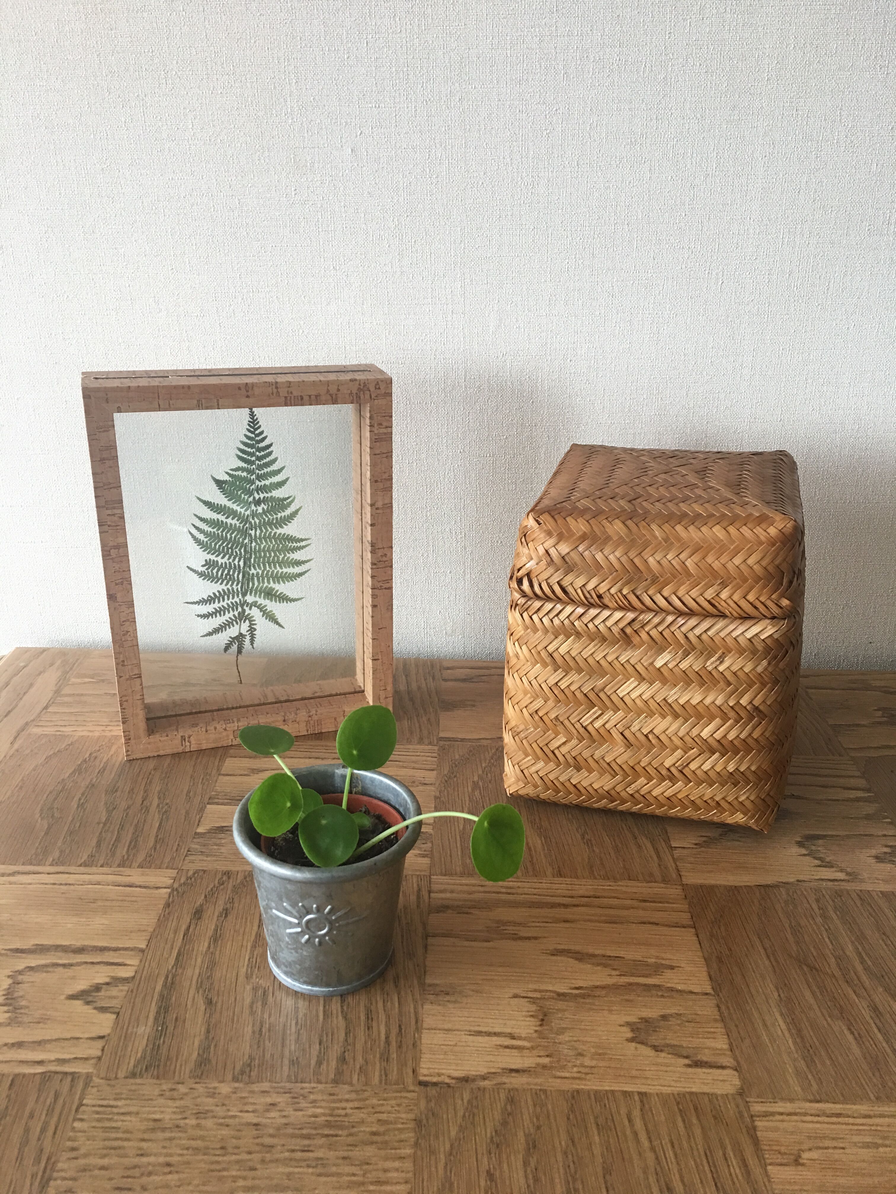 Square vintage wicker box
