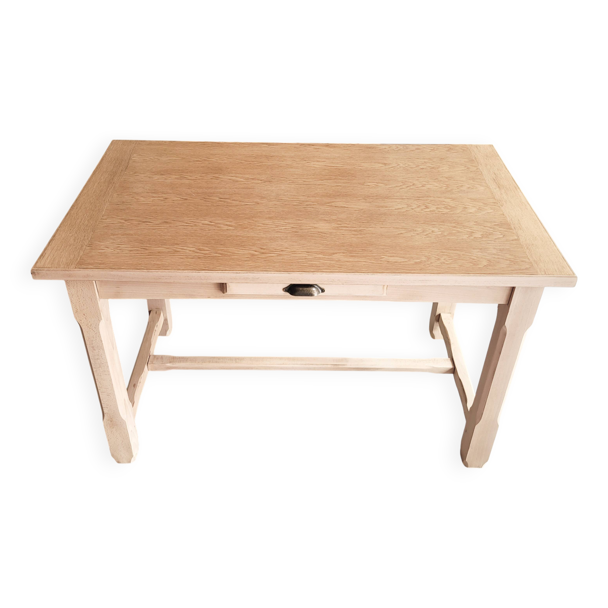 Farmhouse table