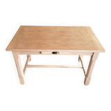 Farmhouse table