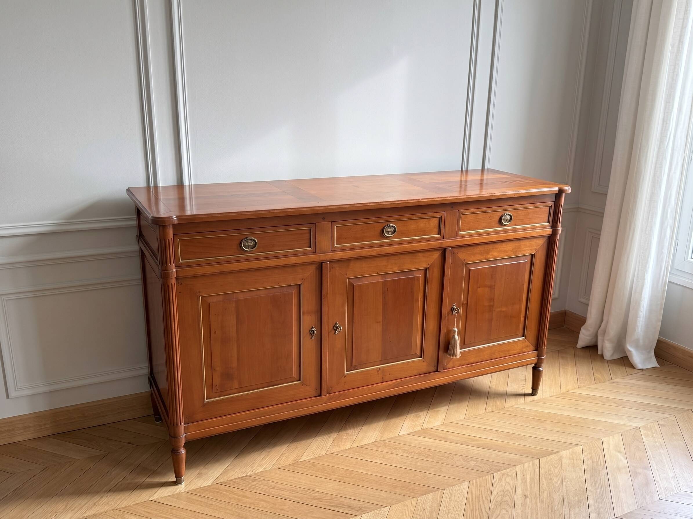 Buffet Louis XVI merisier