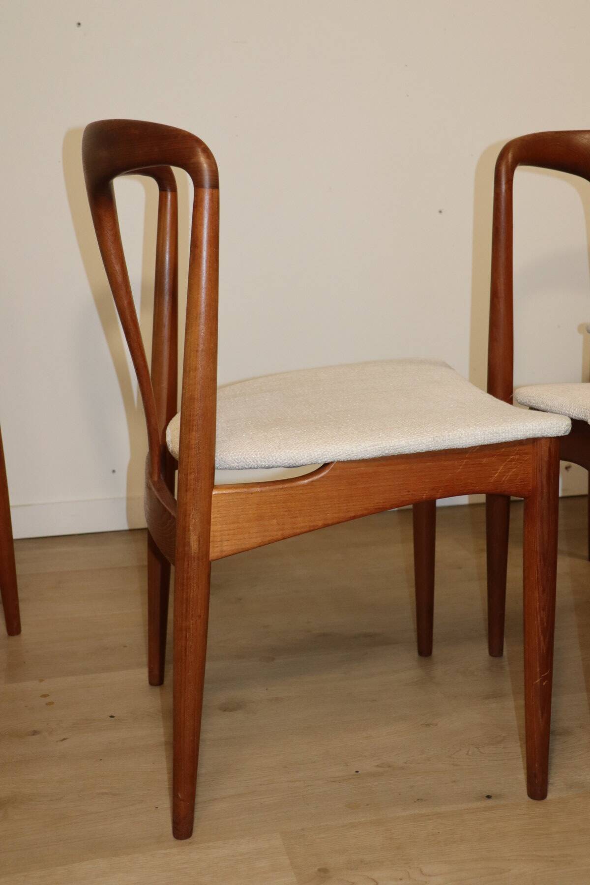 Set of 4 “Juliane” chairs by Johannes Andersen – 1960s
