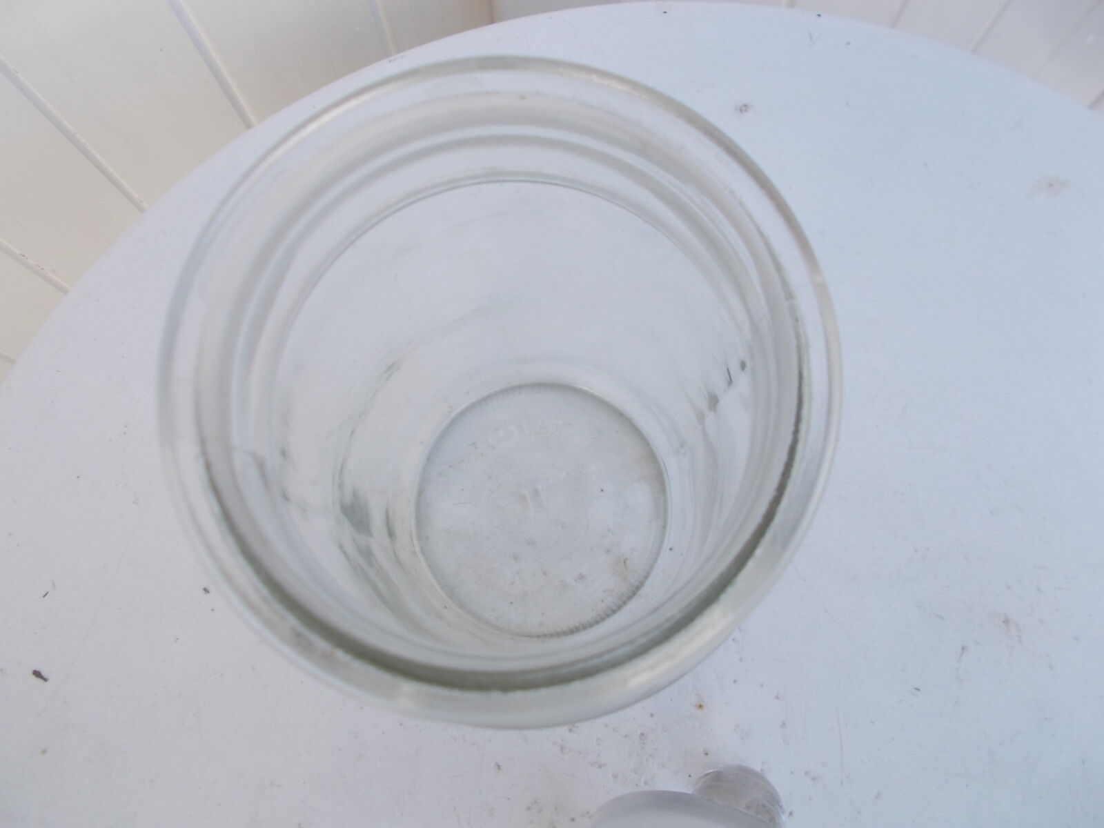 Pot d'apothicaire en verre