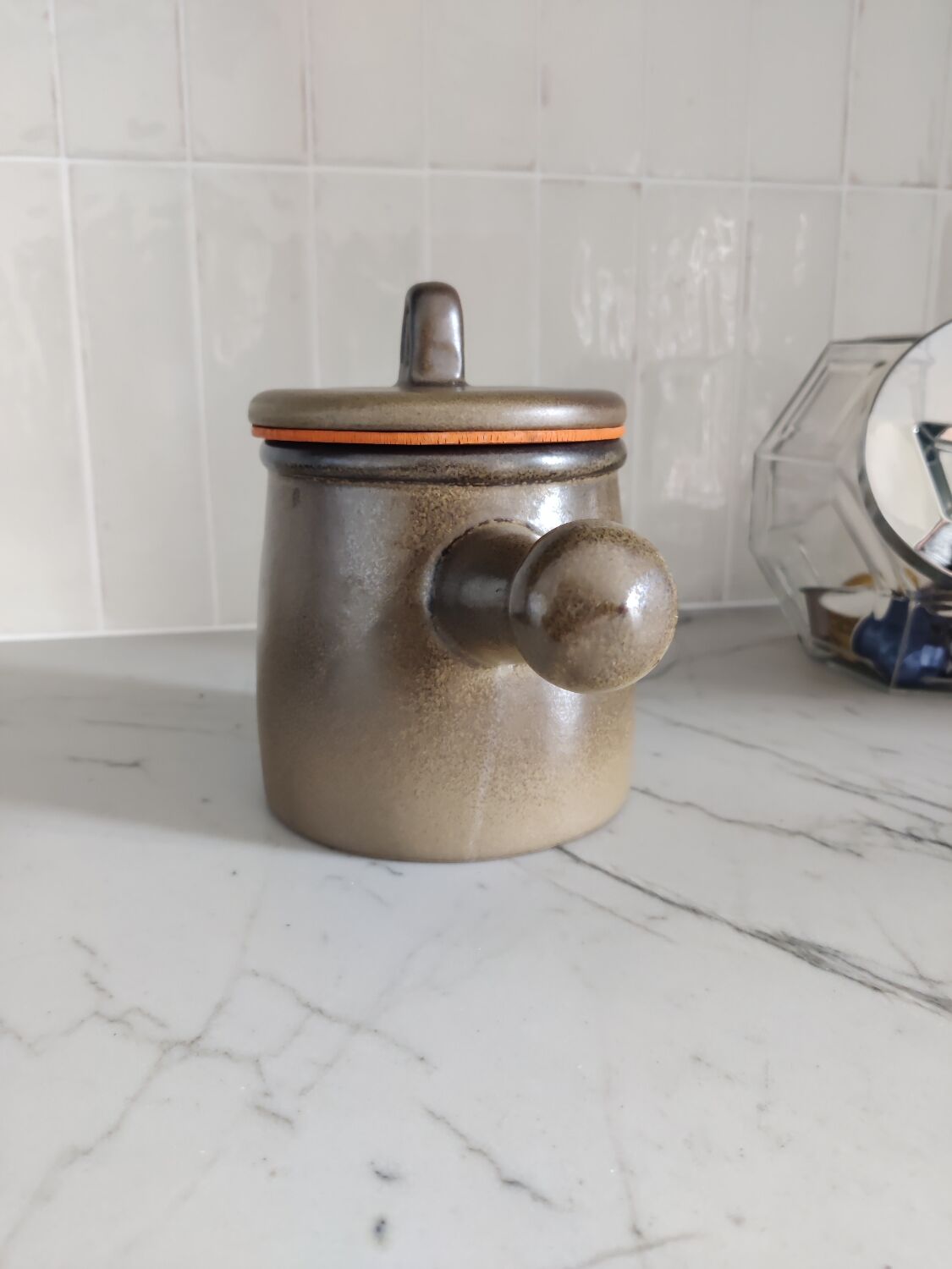 Pot