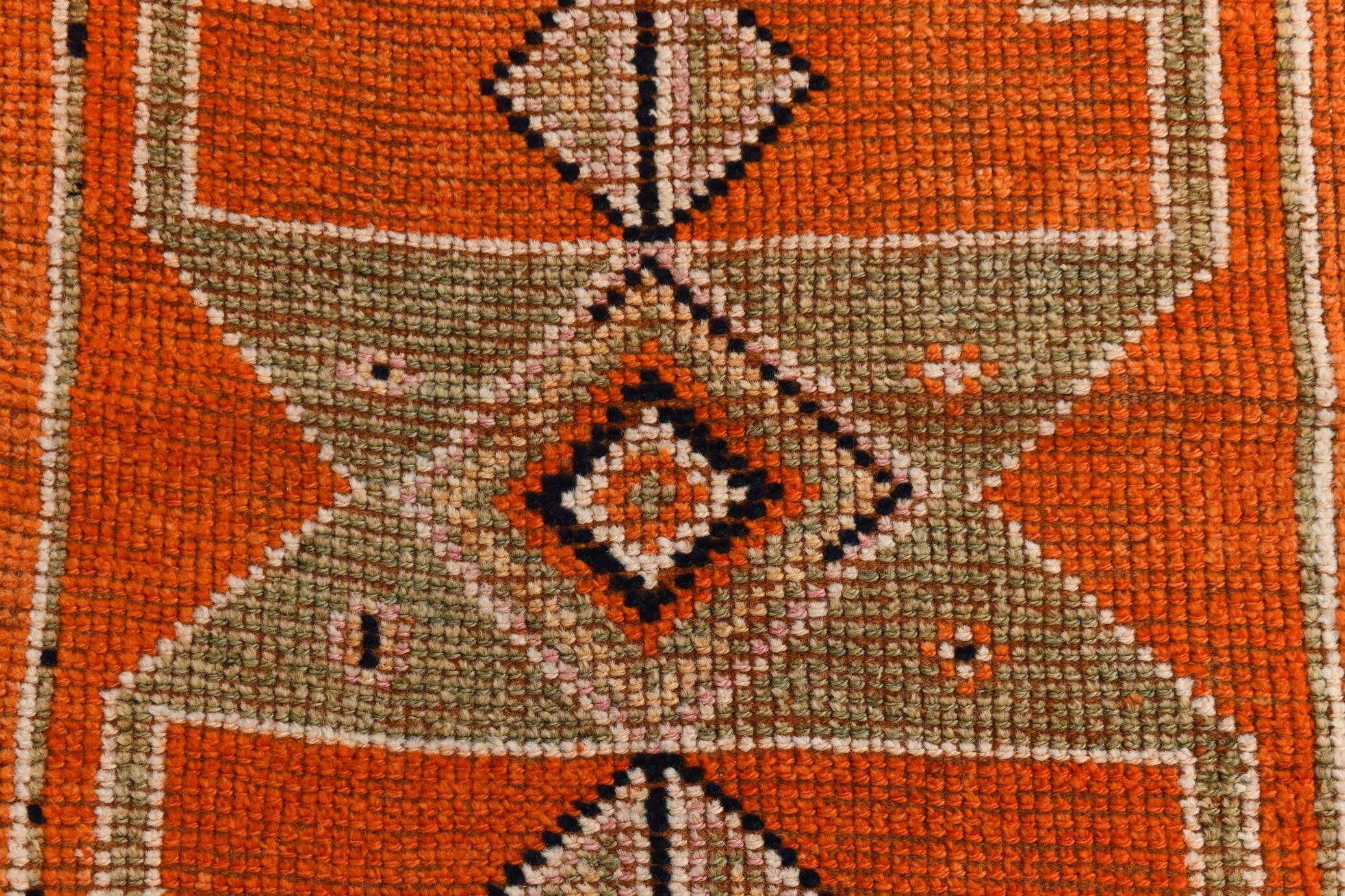 Pumkin Orange Pattern Vintage Runner Rug, 88x291 Cm