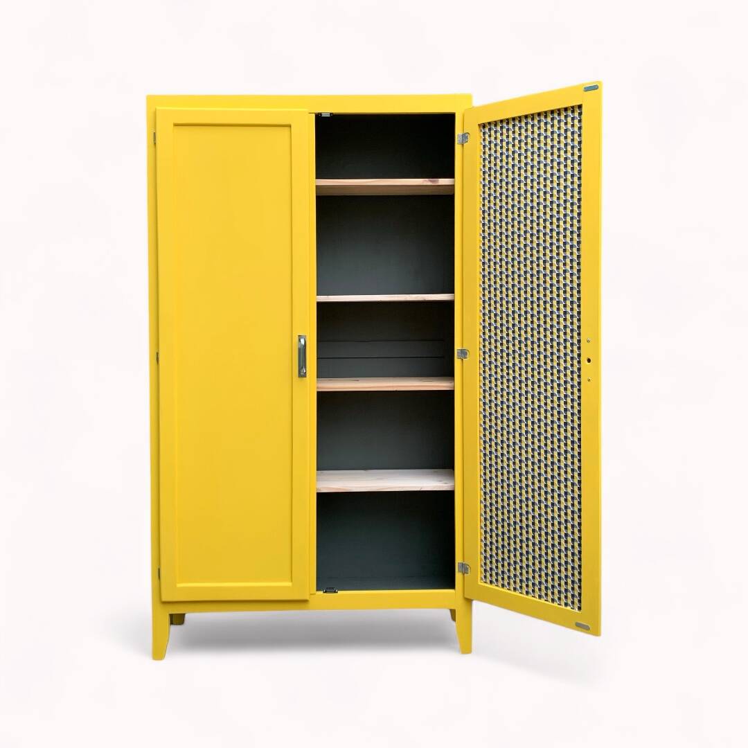 Armoire parisienne vintage 1950