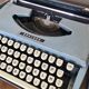 Machine à écrire portable brother 1960 bleu clair