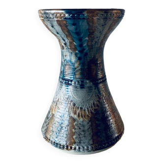 Vase signé Courjault