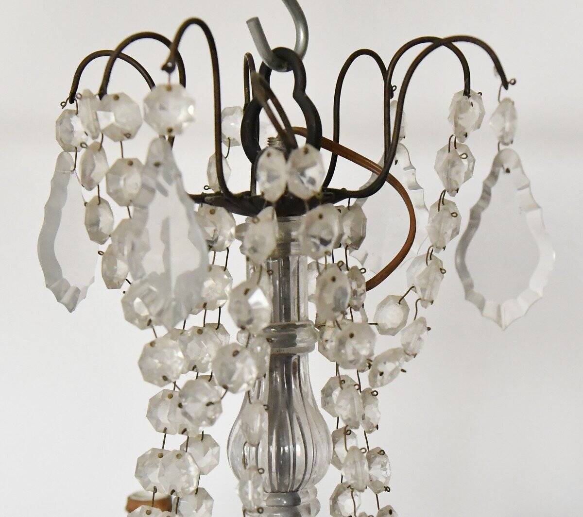 Chandelier with pendants