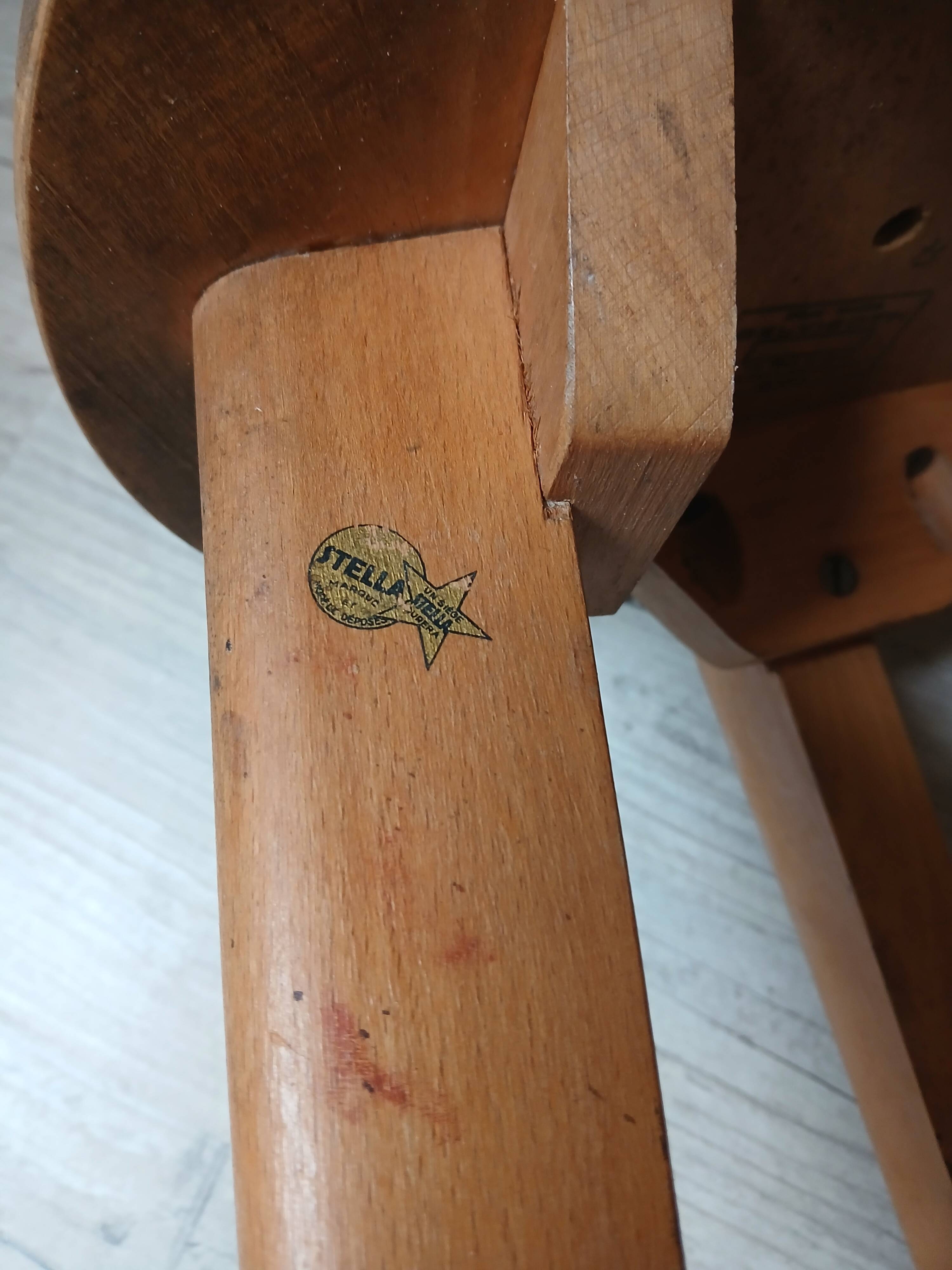 Beech bar stool from the 50s Editions STELLA