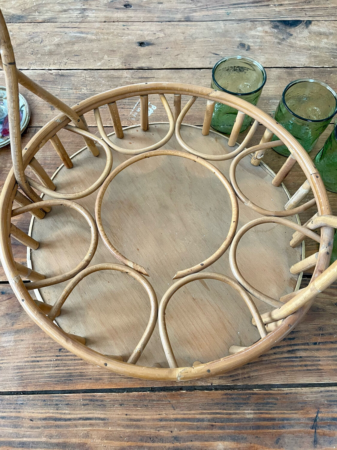 Service at orangeade vintage seventies green glass and rattan basket