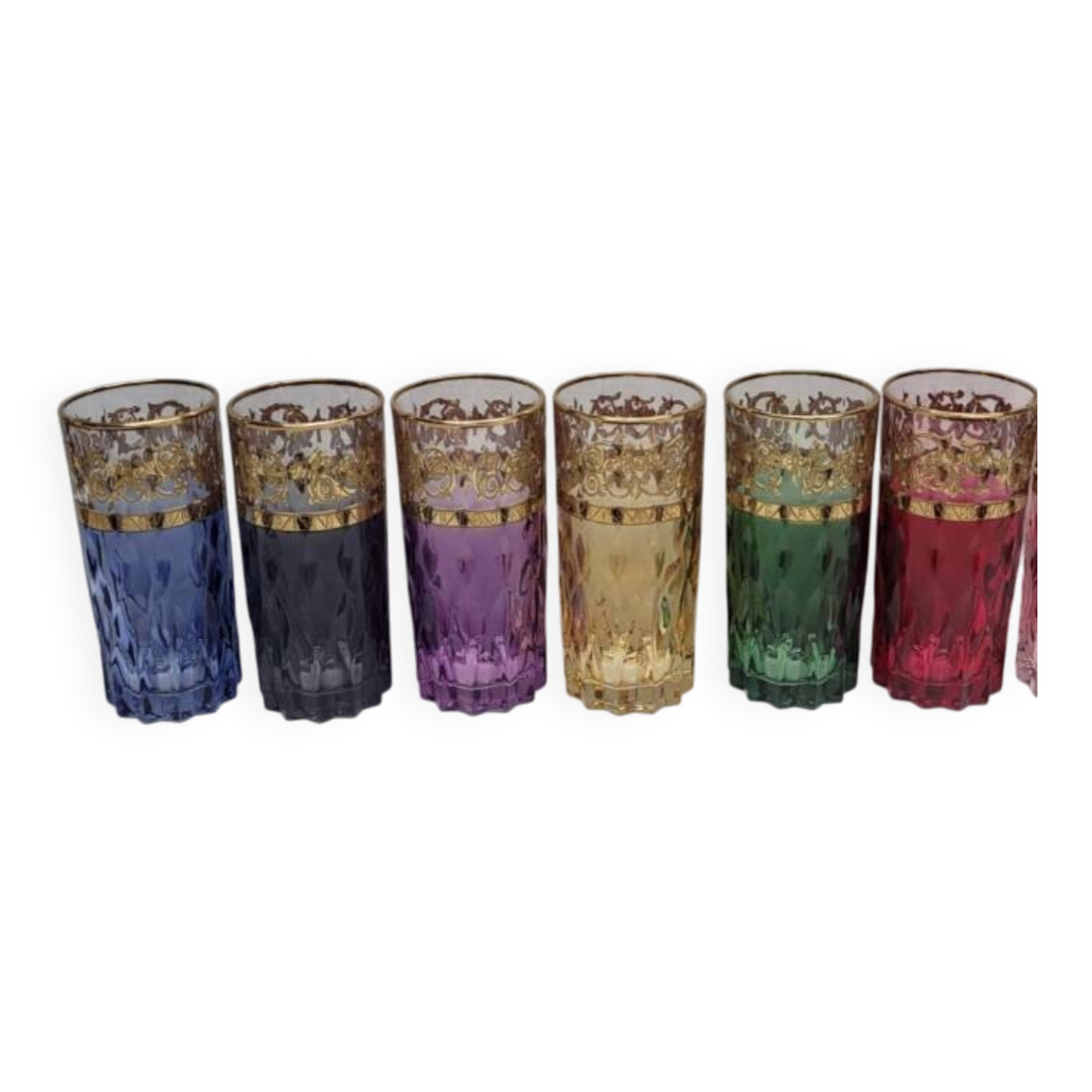 Set of 6 glasses decorated with gold