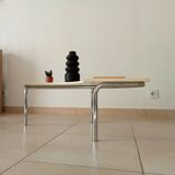 Vintage tripod coffee table in chrome and formica from the 1980s.