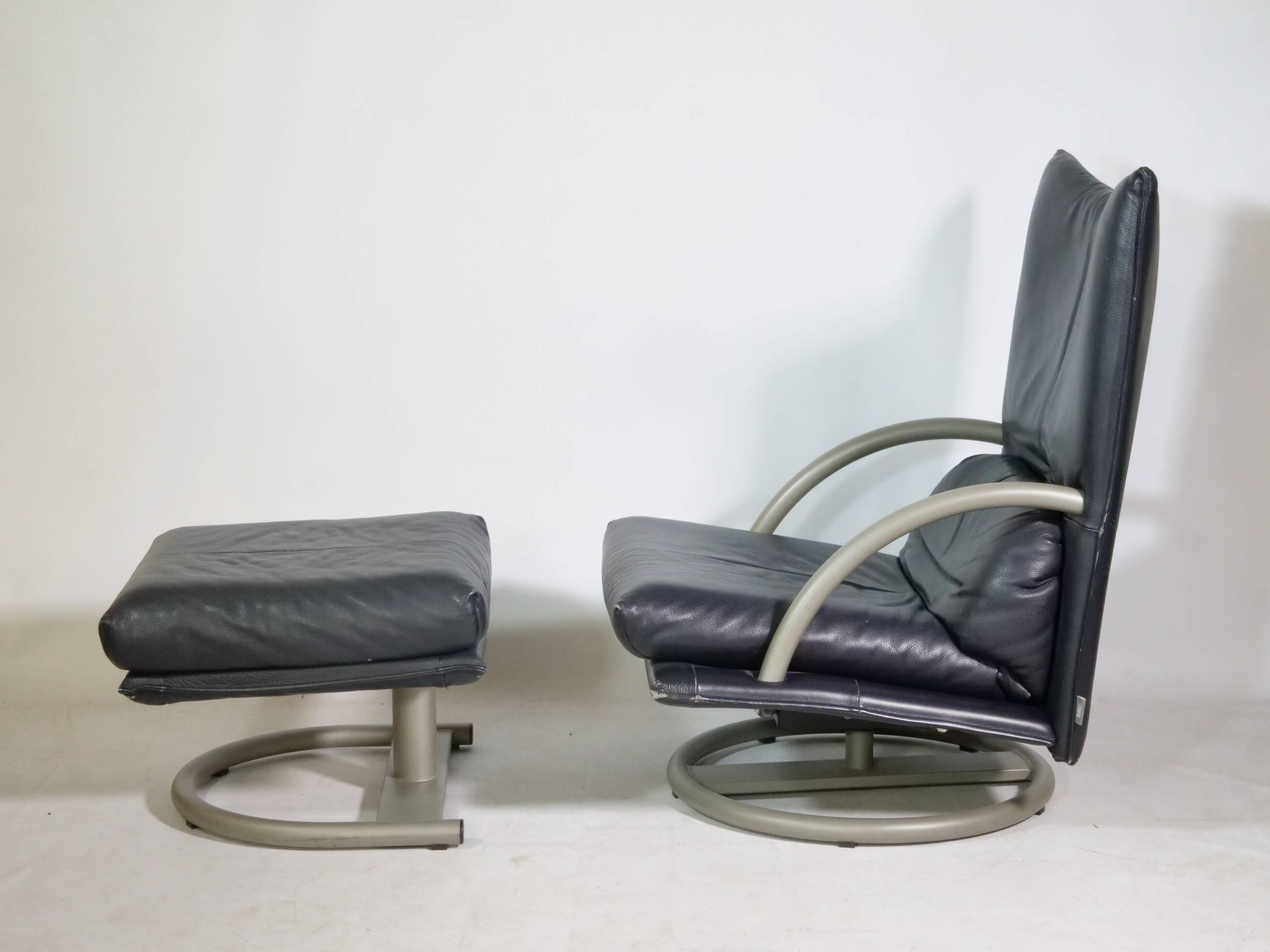 Vintage Design Leather Armchair Rolf Benz BMP 418 with Footstool, 1980s