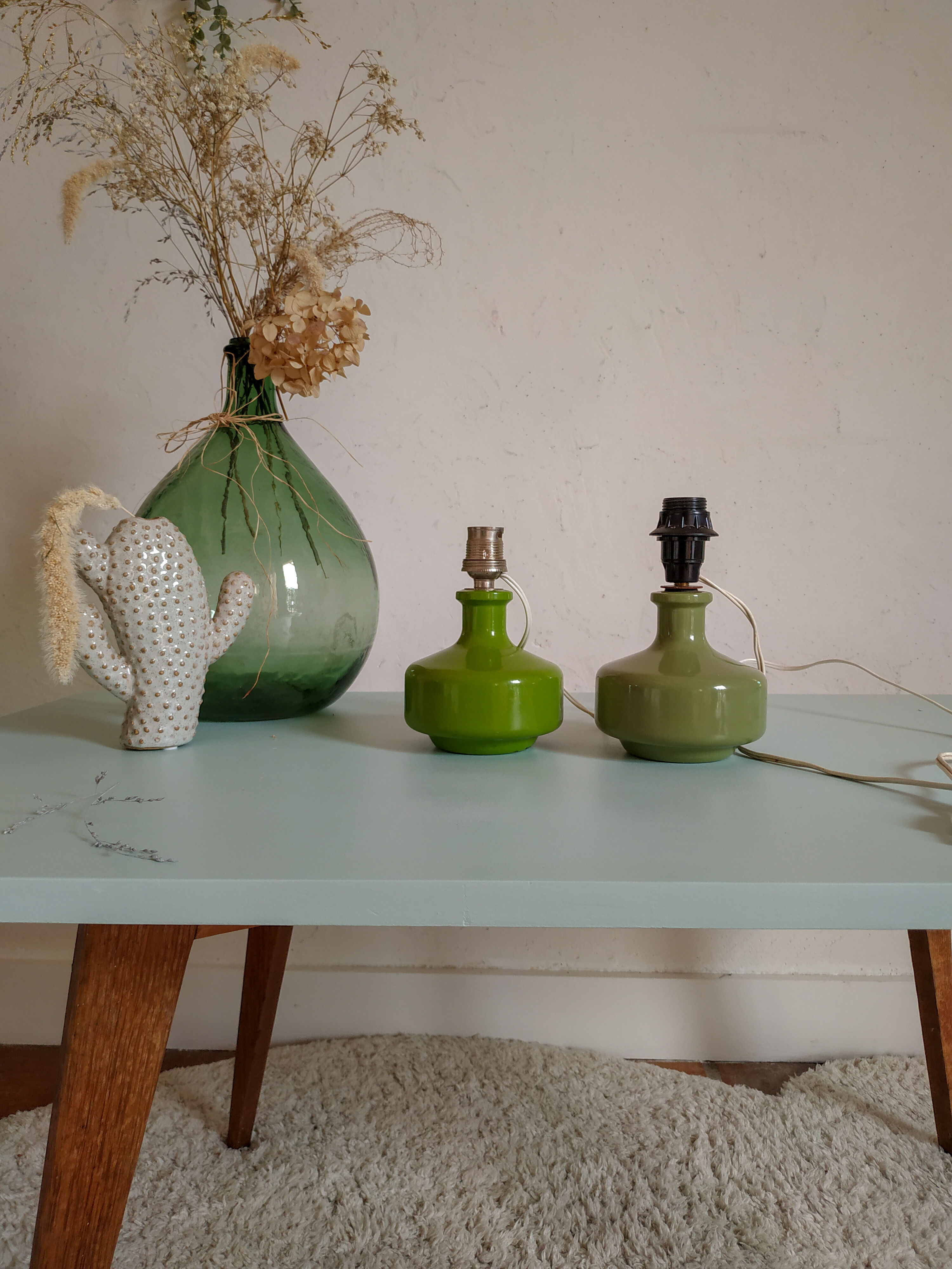 Pair of green vintage lamp feet