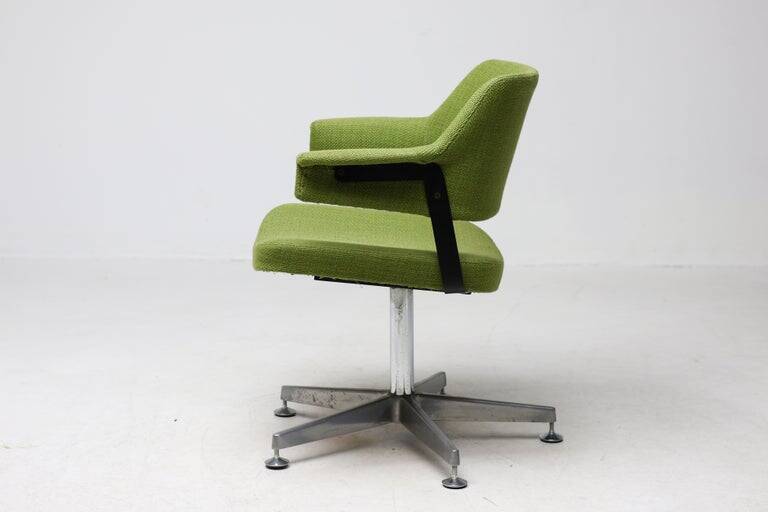 André Cordemeyer desk chair for Gispen, green wool, Netherlands, 1960s