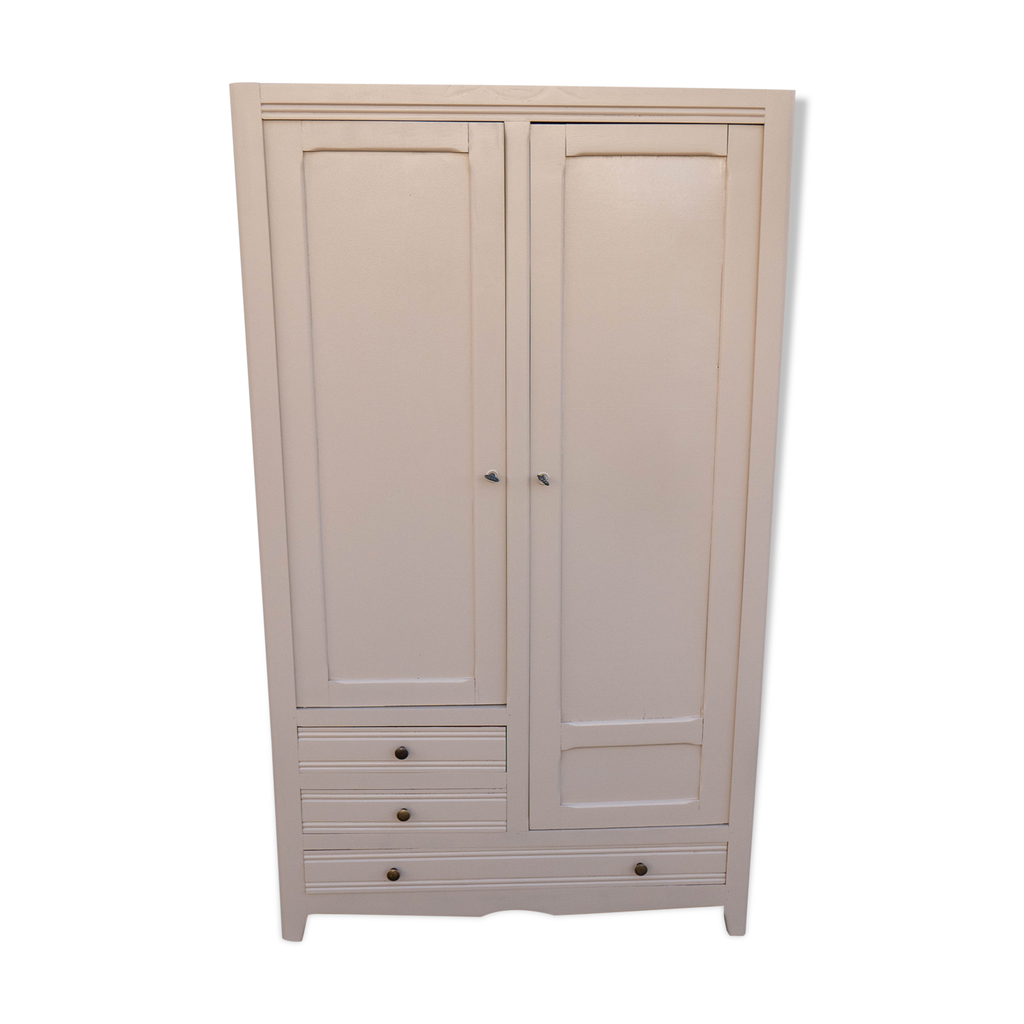 Armoire parisienne