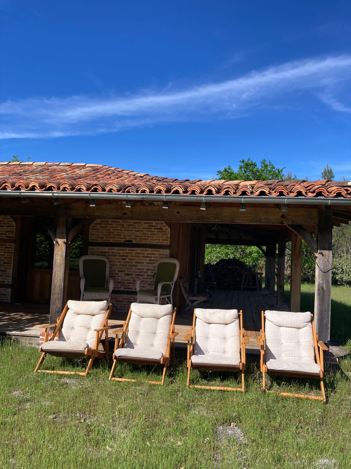4 garden armchairs 1970 in pine and beige fabric