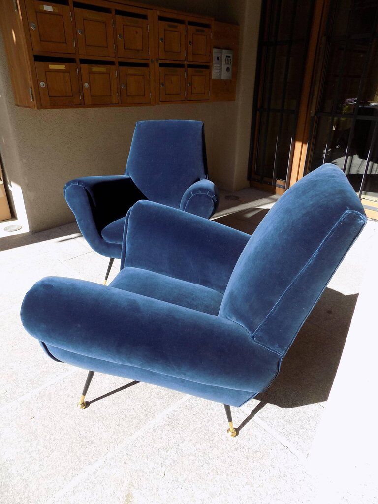 Paire de fauteuils rembourés Gigi Radice 1960