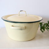 Enamelled metal marmite, pale yellow, vintage