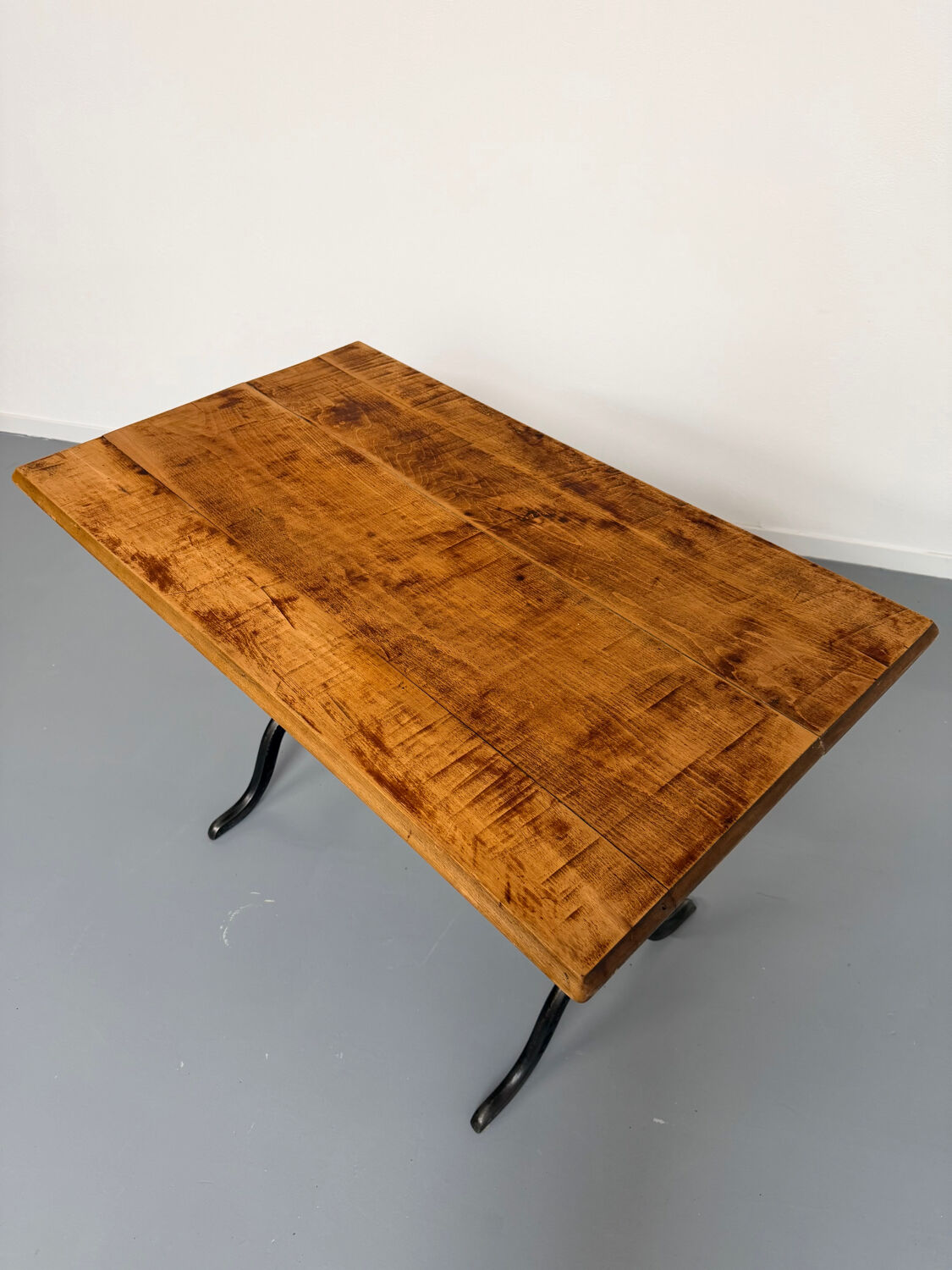 Ancienne table bistrot  Horgen Glarus en bois et fonte début XX eme