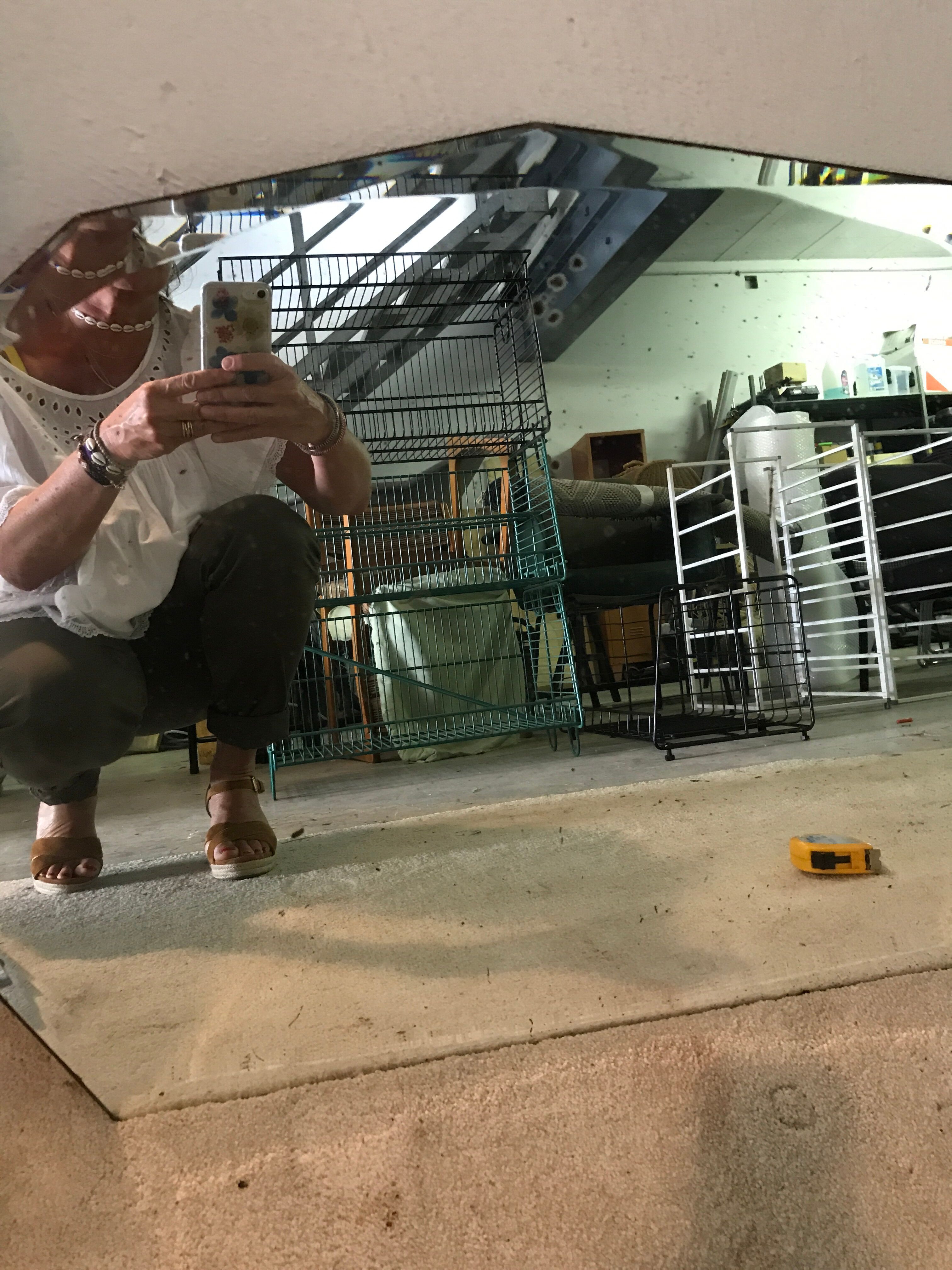 Bevelled octagonal mirror - 81 x 54