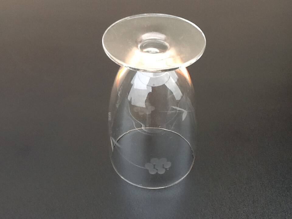 1930s 3 Glasses on pedestal Chiseled floral decoration