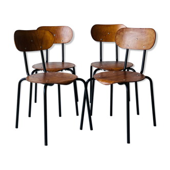 Ensemble de 4 chaises d’école