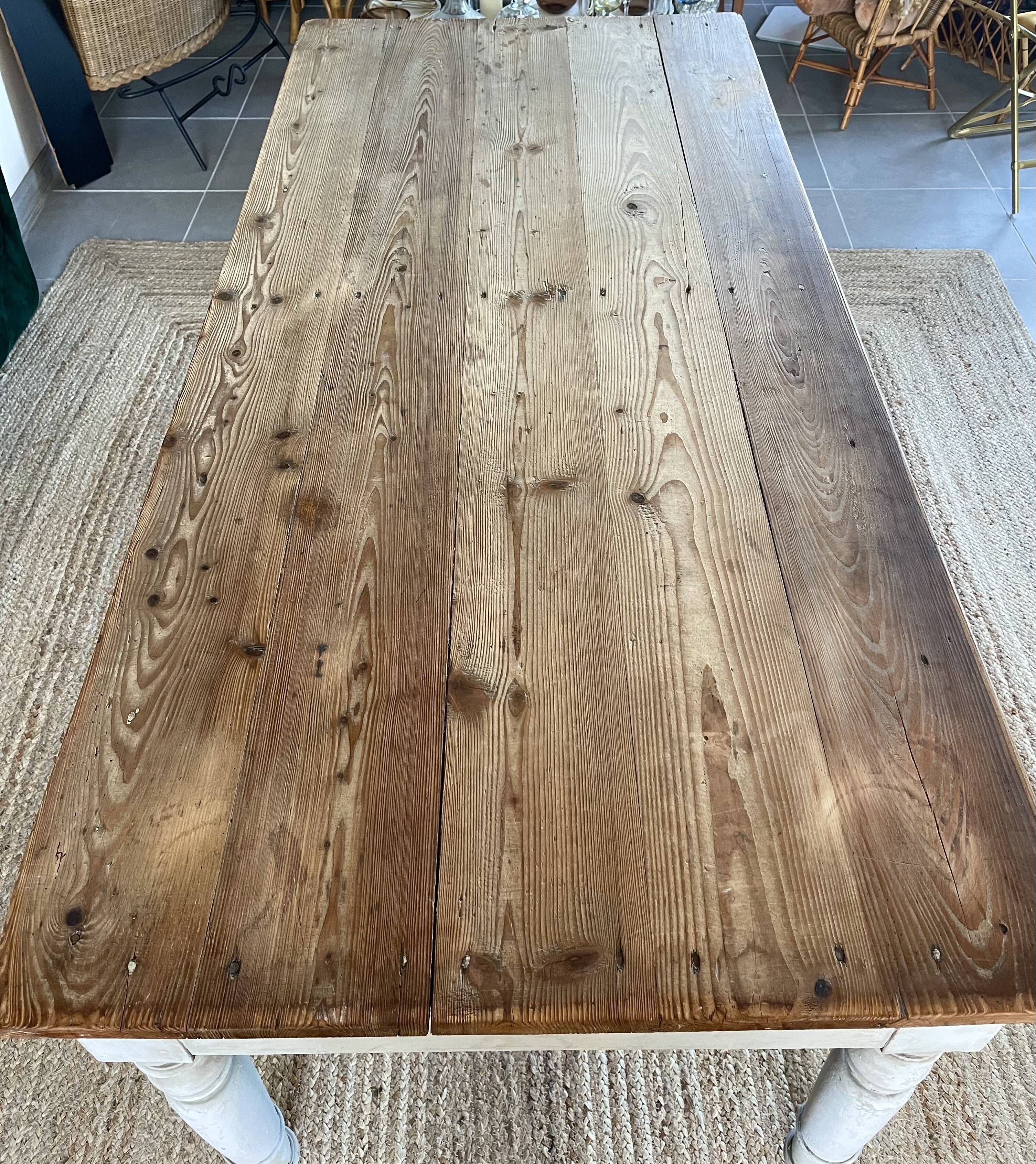 Farmhouse table