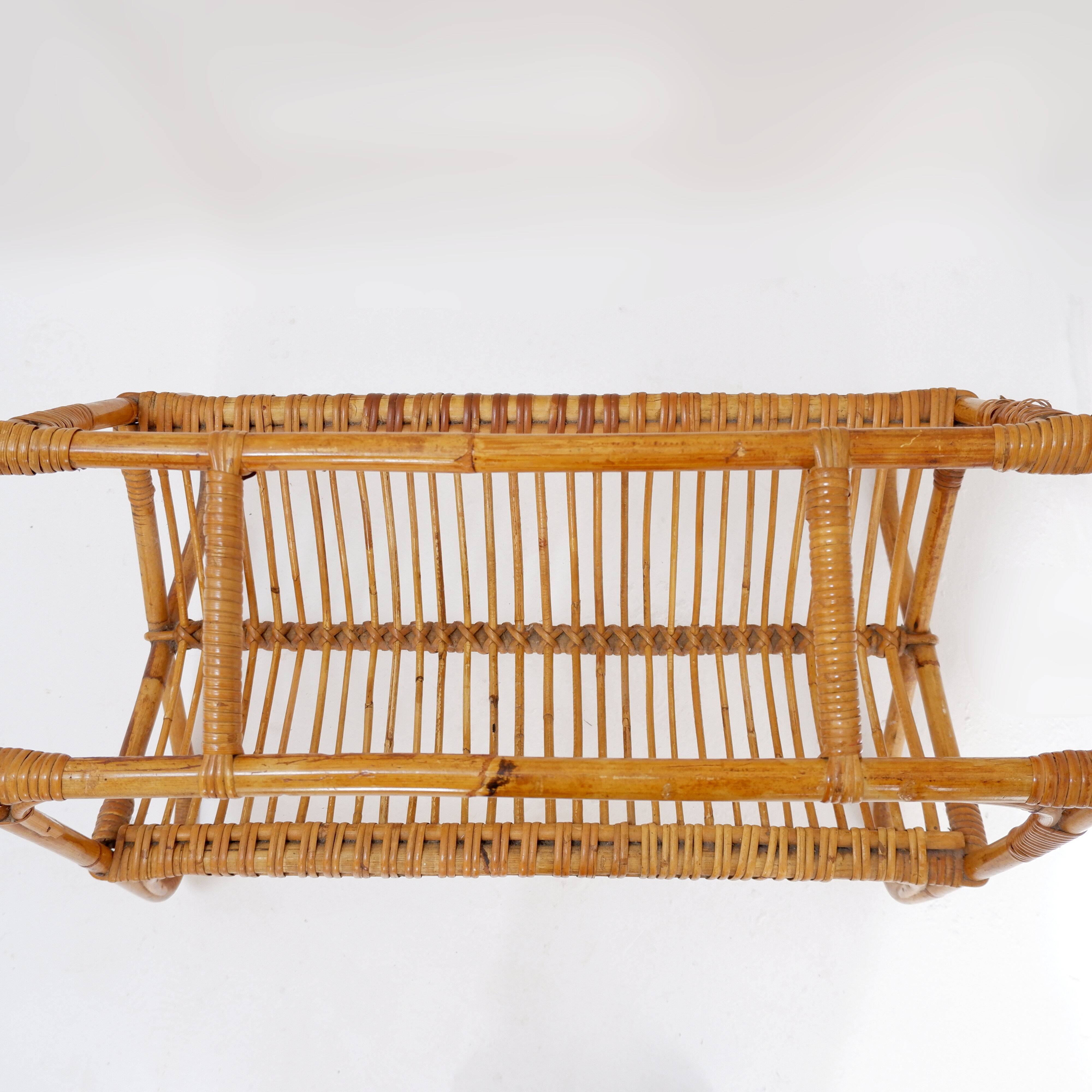 Vintage rattan magazine rack, Netherlands, 1960s