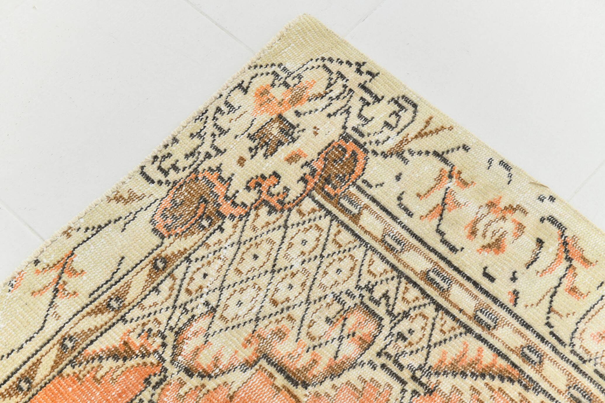4x7 Peach & Beige Oriental Turkish Vintage Rug, 134x220Cm