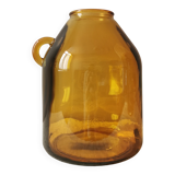 Second hand ochre vase
