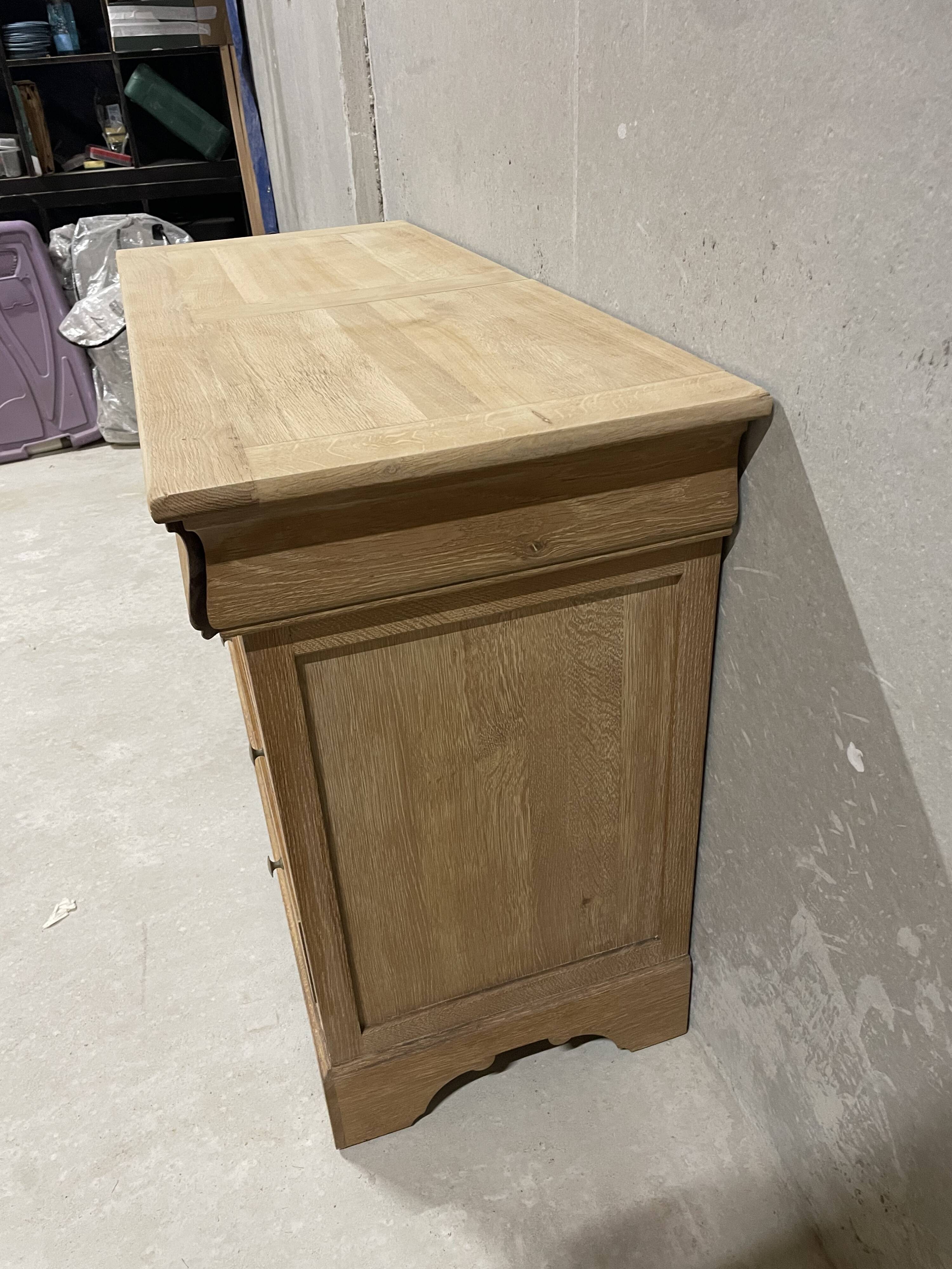 Oak aerogummed chest of drawers – chic country style antique furniture