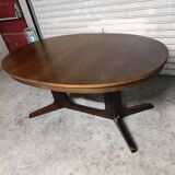 Baumann vintage oval table