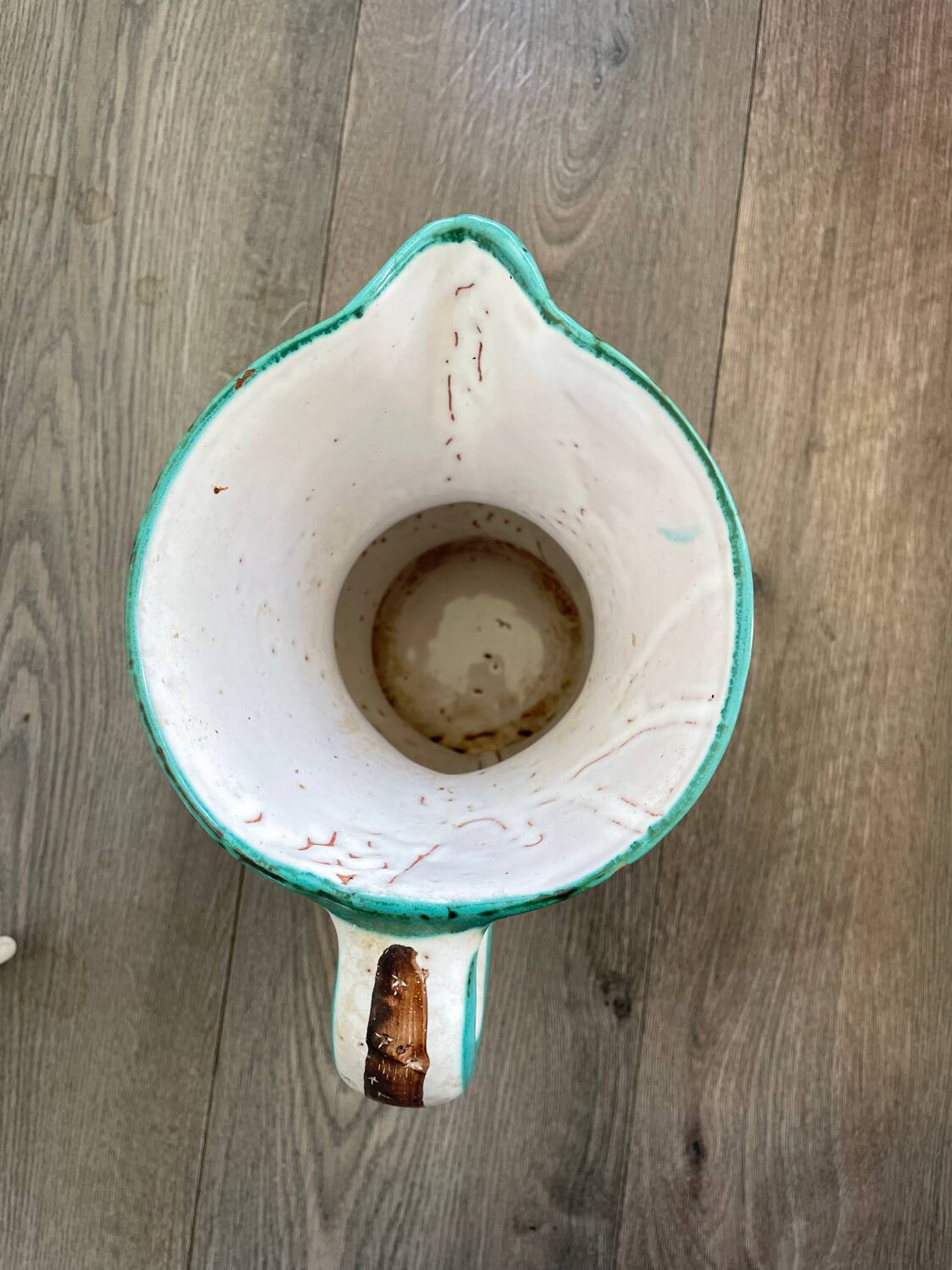 Ceramic pitcher signed Robert Picault – Scarified decoration – Vintage