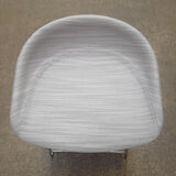 Top tab about a stool aas 39 lila 131 Hay