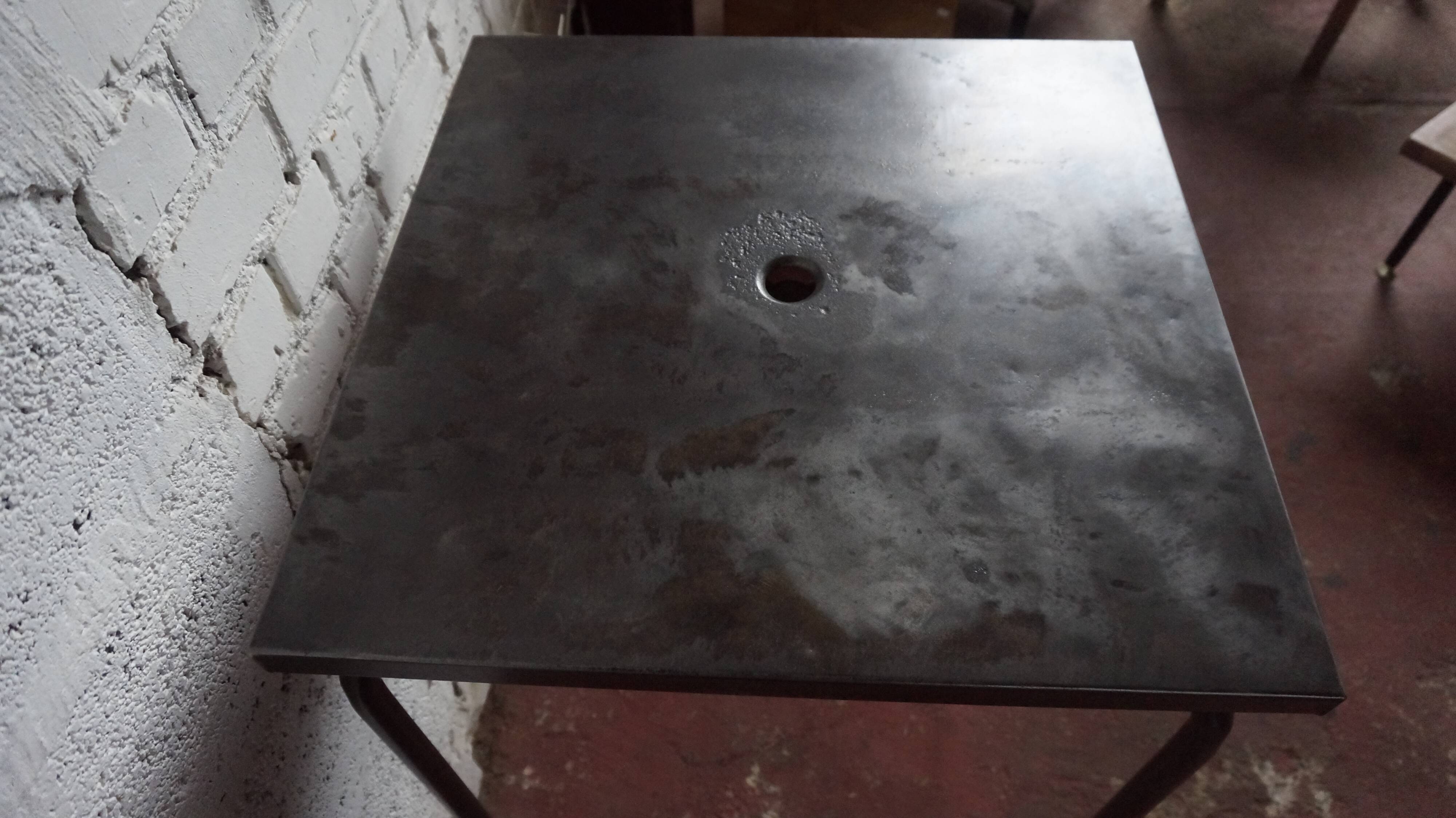 Metal table