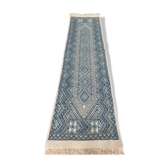 White and blue margoum carpet Woven hands in natural wool