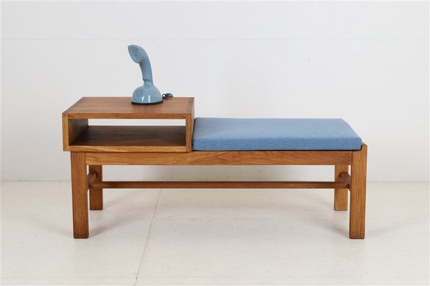 Minimalist mid-century phone / reading bench, oak, Danish modern design, 1960s / 1970s