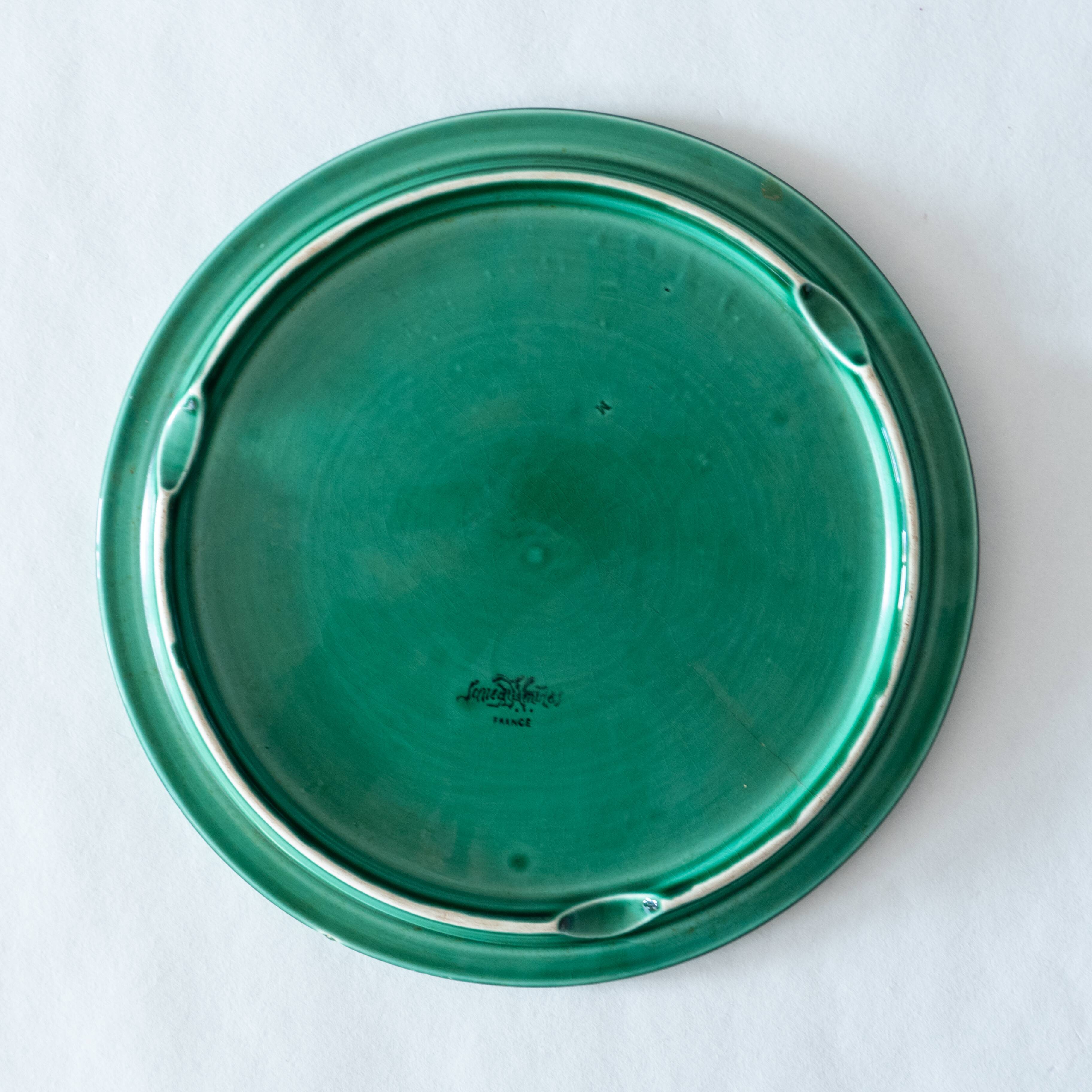 19th century trivet in Sarreguemines slip