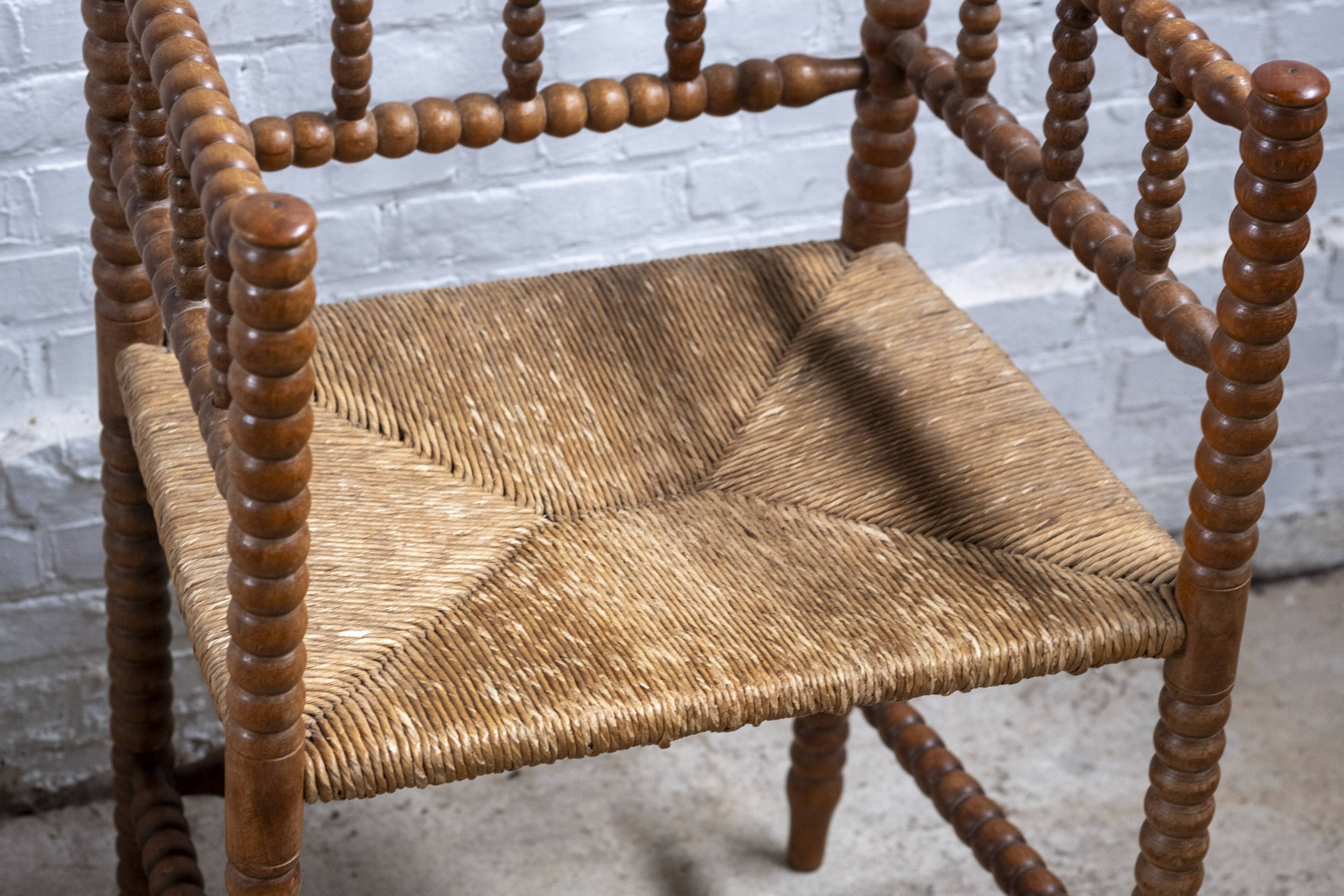 Chaise fuseaux, début 1900 Pays-Bas
