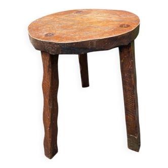 Free-form tripod stool