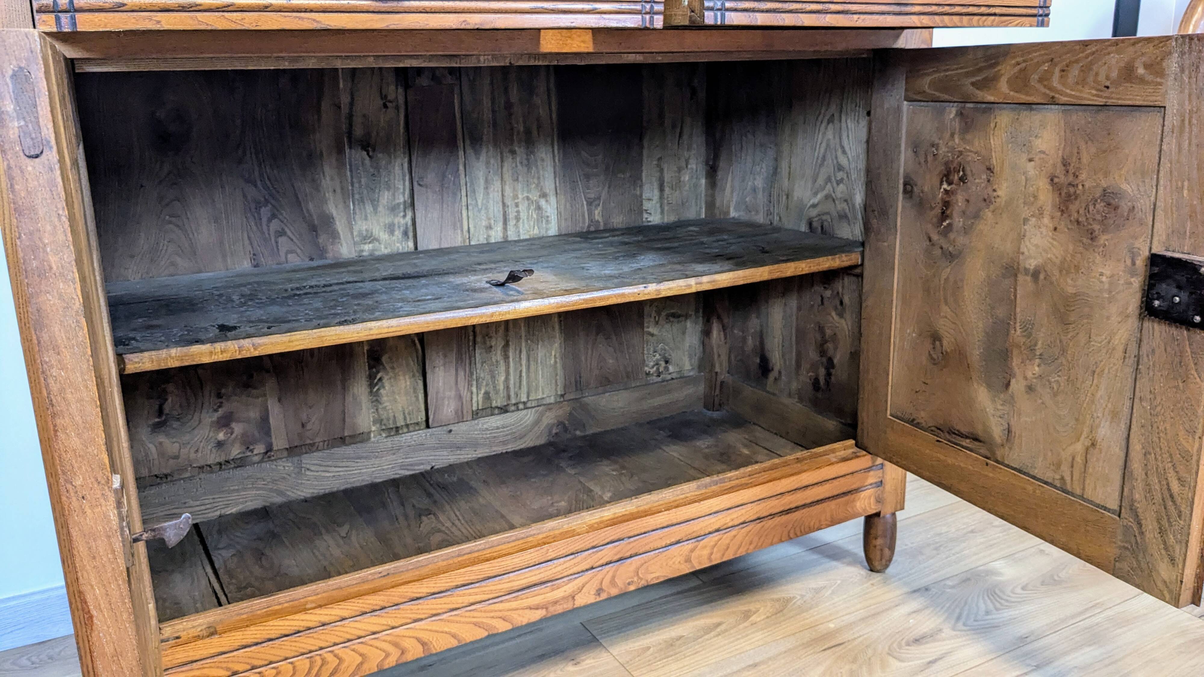 Early 20th century country sideboard in solid wood
