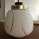 Suspension opaline et laiton vintage des années 50