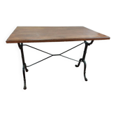 table de café en chêne et pietement en fonte
