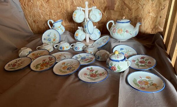 Service à déjeuner Saint Clément