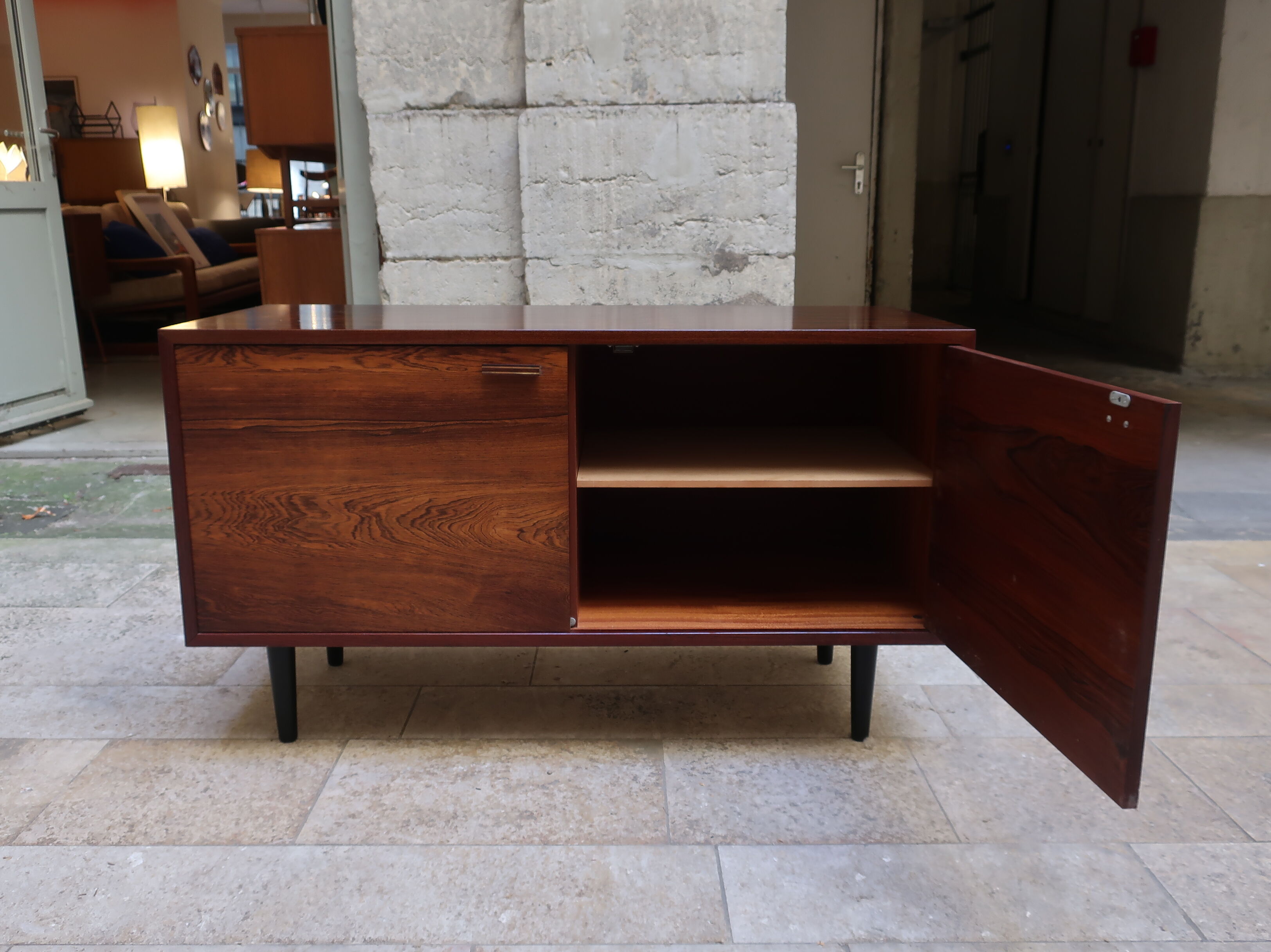 Rosewood line of the 60s/70s
