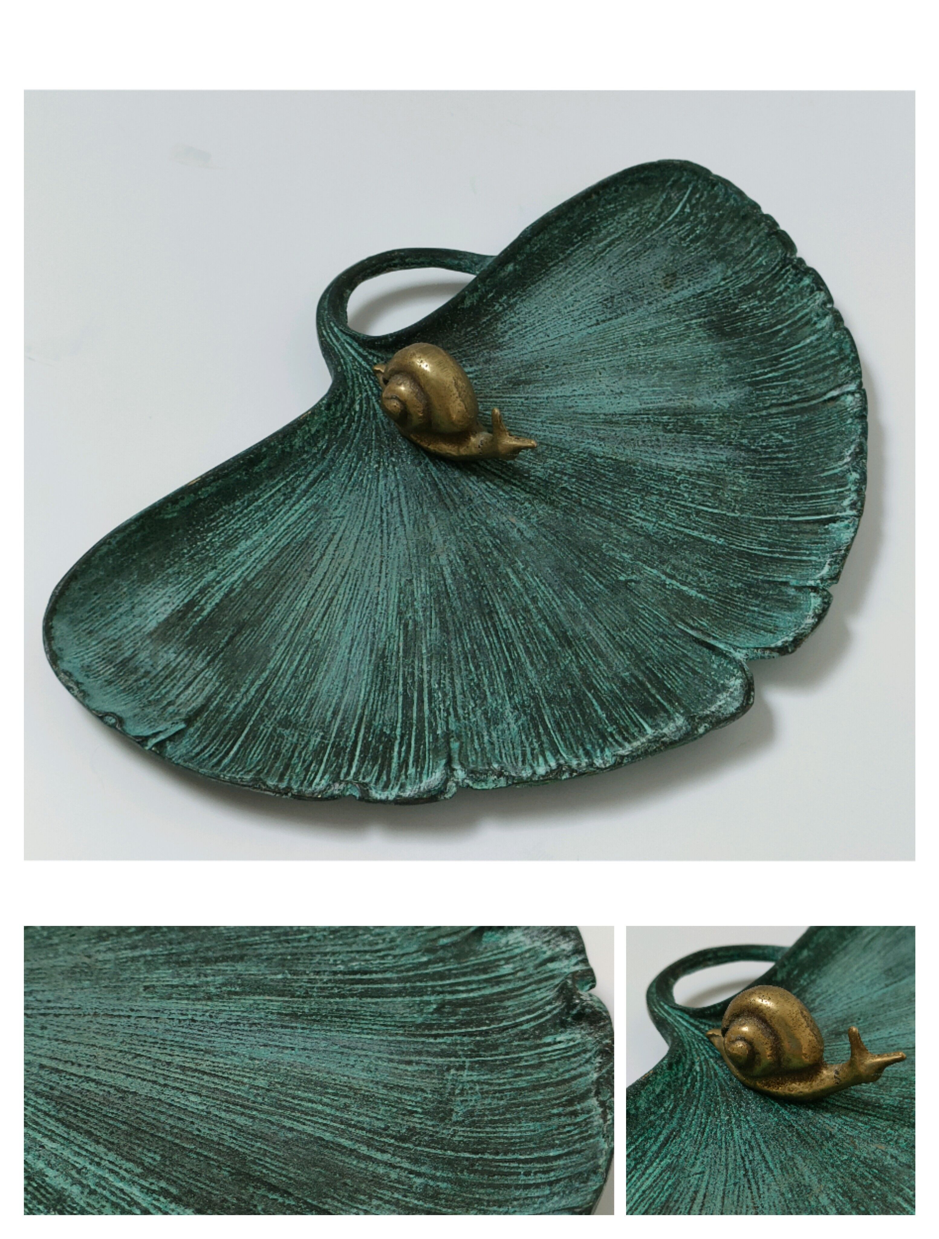 Vide poche escargot feuille ginkgo laiton patine vert de gris